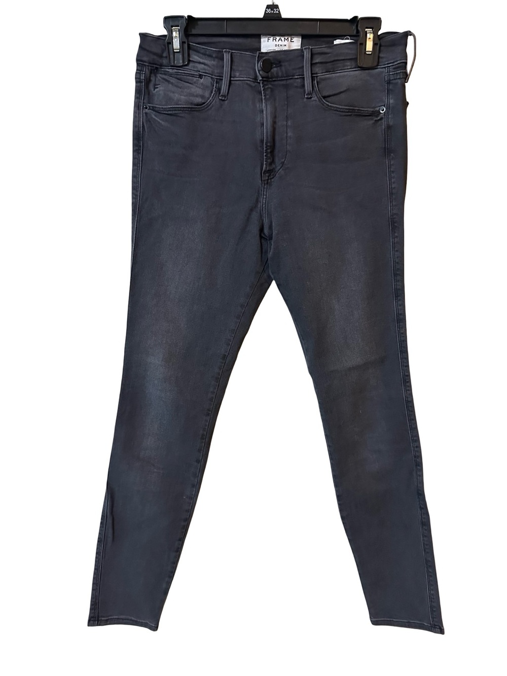 Frame Denim Women's high-waisted Skinny Jeans in Washed Black-Charcoal Size 30